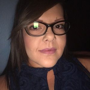 Meet your Posher, Ivelisse